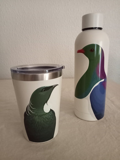 A Hansby duet - nice natural drinks.